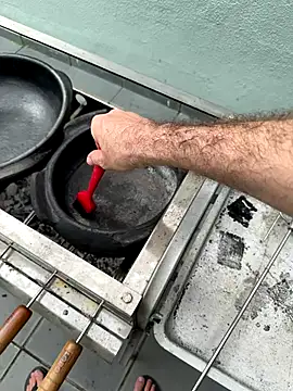 XUCRUTES42 online show from 10-31-25, 05:36