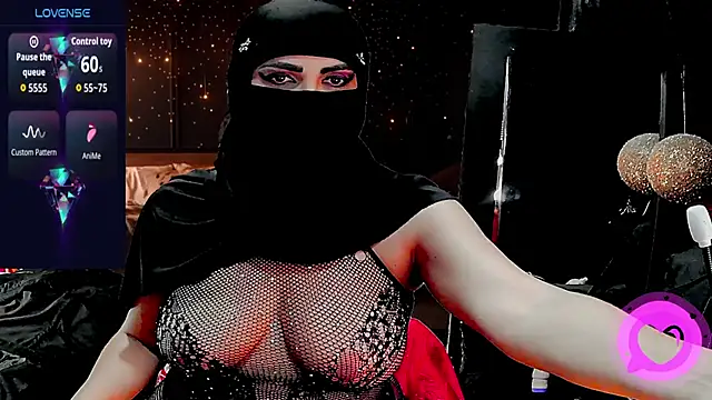 SultanaLayla online show from 11-26-25, 07:59