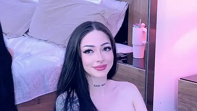 AlessandraLovi online show from 05-31-26, 07:37