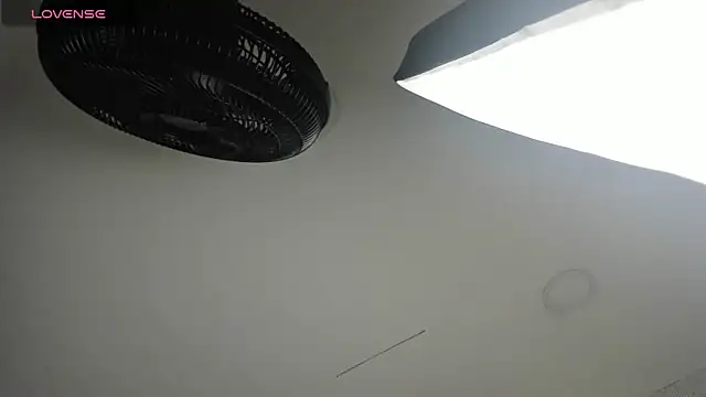 sweet  vanessa1 online show from 10-30-25, 03:19