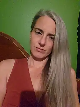 Snapshot of jesstherabbit chatting on 12-01-25, 05:12 jesstherabbit online show from 12-01-25, 05:12