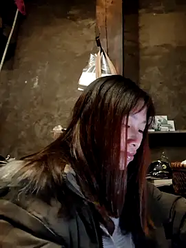 ngocngoc cute online show from 11-18-25, 02:32