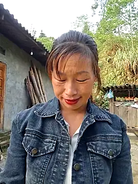 Snapshot of ngocngoc_cute chatting on 05-05-26, 12:18 ngocngoc cute online show from 05-05-26, 12:18
