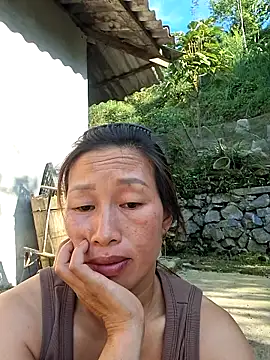 Snapshot of ngocngoc_cute chatting on 05-14-26, 09:49 ngocngoc cute online show from 05-14-26, 09:49