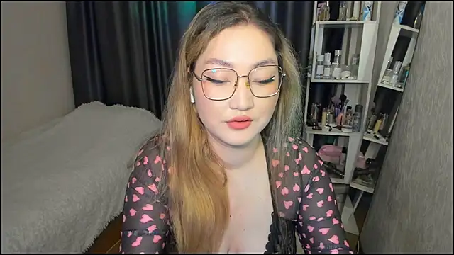 lyra x online show from 03-18-26, 05:38