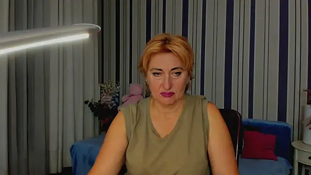 MilanaAlvis online show from 10-13-25, 06:13