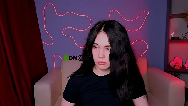 riley sanders online show from 12-01-25, 08:25