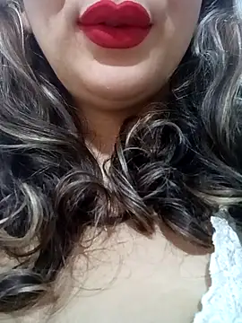 LINA-DALOUA online show from 01-09-26, 04:32