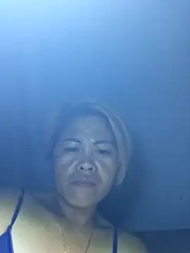 hottie dolly online show from 12-14-25, 02:33