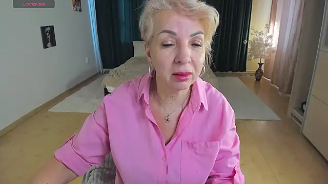 LiliaMoons online show from 03-10-26, 09:03