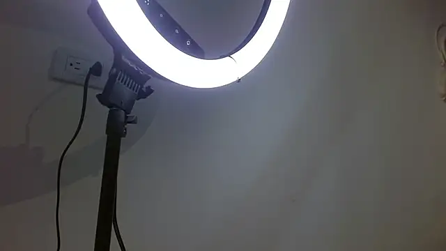 davoxer online show from 11-18-25, 03:12