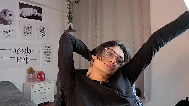 davoxer online show from 11-29-25, 03:42