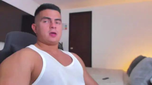 Snapshot of RJBarto chatting on 09-27-25, 02:27 RJBarto online show from 09-27-25, 02:27