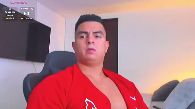 Snapshot of RJBarto chatting on 10-06-25, 07:11 RJBarto online show from 10-06-25, 07:11