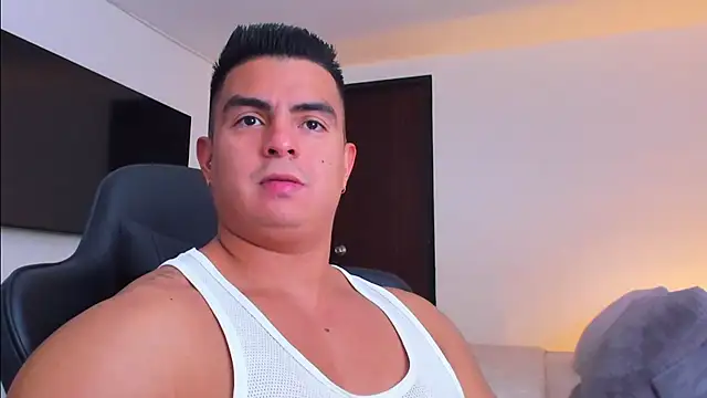 Snapshot of RJBarto chatting on 10-08-25, 07:33 RJBarto online show from 10-08-25, 07:33