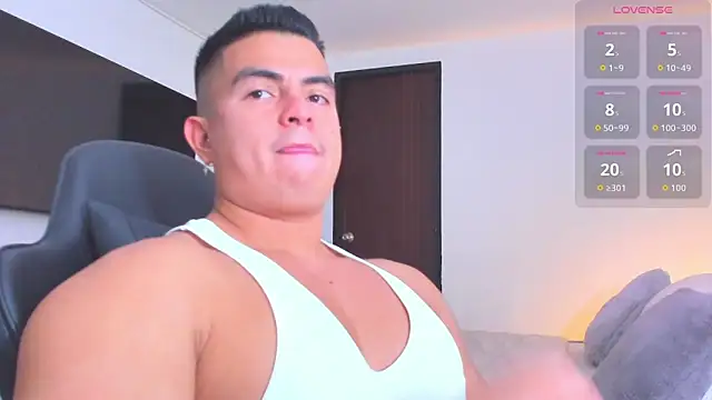 Snapshot of RJBarto chatting on 10-30-25, 04:41 RJBarto online show from 10-30-25, 04:41