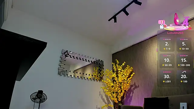 lily cash1 online show from 11-07-25, 07:03