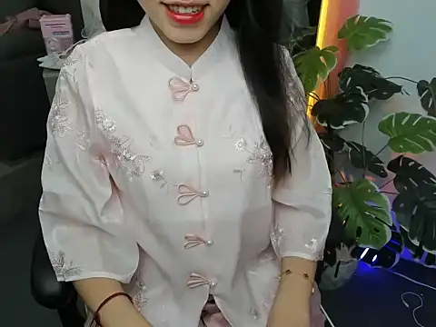 Snapshot of Xiao_cute chatting on 10-15-25, 03:56 Xiao cute online show from 10-15-25, 03:56