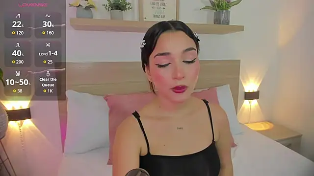 Snapshot of luma_sky_ chatting on 11-23-25, 03:17 luma sky online show from 11-23-25, 03:17