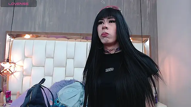 Foxxy Doll online show from 09-18-25, 02:52