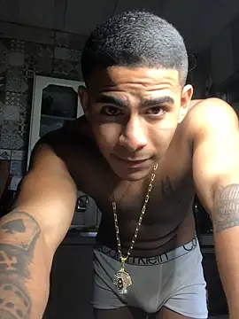 Novindot23cm online show from 10-13-25, 01:05