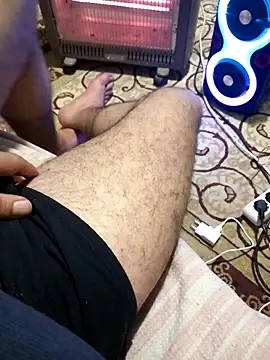 Snapshot of bullut06 chatting on 11-18-25, 05:28 bullut06 online show from 11-18-25, 05:28