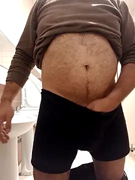 Snapshot of bullut06 chatting on 11-28-25, 12:30 bullut06 online show from 11-28-25, 12:30