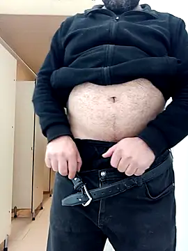 Snapshot of bullut06 chatting on 03-08-26, 11:36 bullut06 online show from 03-08-26, 11:36