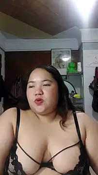 LianaCruzado online show from 07-30-26, 01:43
