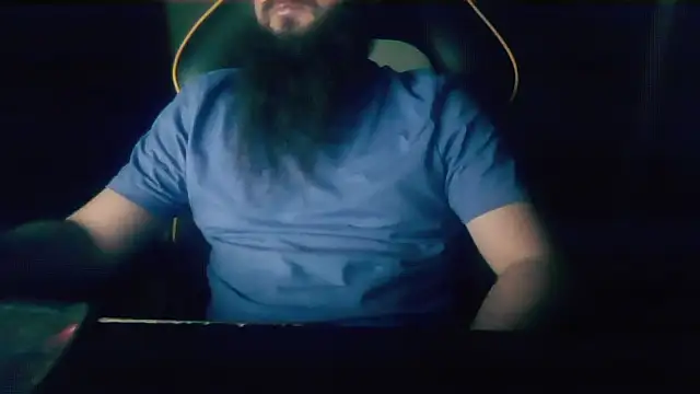 LondonMan1988 online show from 11-25-25, 05:35