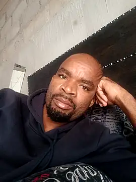 mdavazo00 online show from 10-03-25, 08:55