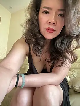 anna yngs online show from 05-19-26, 04:08