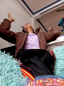 Mymyshow online show from 03-10-26, 02:05