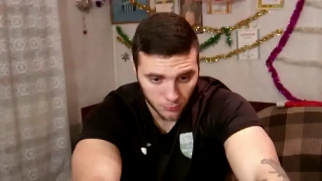 Snapshot of Jordan1Dior chatting on 01-10-26, 03:25 Jordan1Dior online show from 01-10-26, 03:25