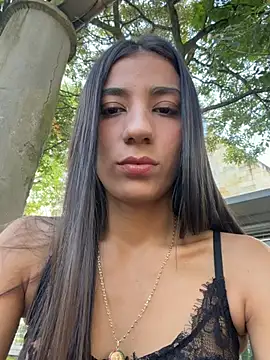 -juicy  online show from 06-24-26, 09:25