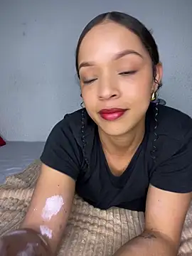 Yasmin777  online show from 12-19-25, 11:56