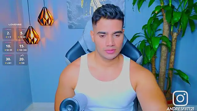 AndresR3 online show from 09-19-25, 01:51