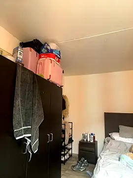 Snapshot of marcelo_911 chatting on 10-28-25, 11:58 marcelo 911 online show from 10-28-25, 11:58