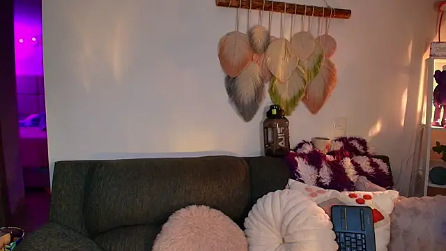 Claiborne Morris online show from 03-11-26, 01:33