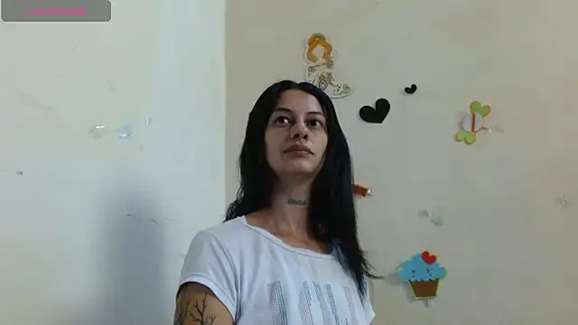 Akasha001 online show from 11-19-25, 12:38