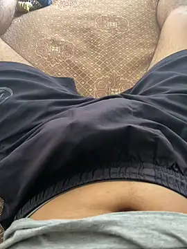 Snapshot of Anassal123 chatting on 11-06-25, 01:01 Anassal123 online show from 11-06-25, 01:01