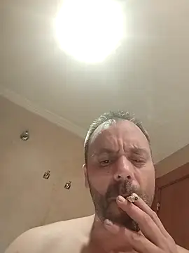 manchego85 online show from 09-18-25, 04:58