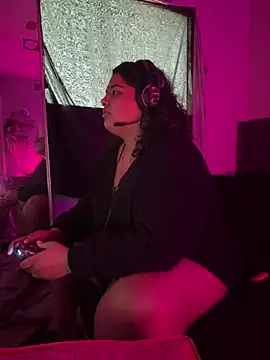 1n0nlythroat online show from 01-11-26, 09:20