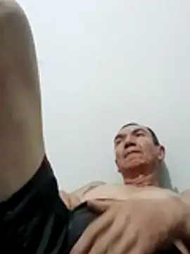 Snapshot of dionsa chatting on 12-04-25, 01:26 dionsa online show from 12-04-25, 01:26