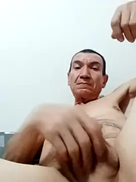 Snapshot of dionsa chatting on 12-05-25, 01:47 dionsa online show from 12-05-25, 01:47