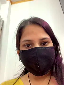 Snapshot of misharani00 chatting on 09-24-25, 12:52 misharani00 online show from 09-24-25, 12:52