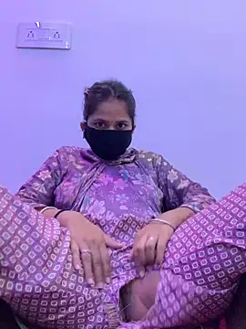 Snapshot of misharani00 chatting on 10-06-25, 12:46 misharani00 online show from 10-06-25, 12:46