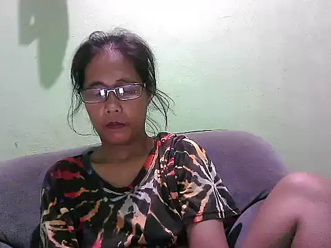 HotLadyPinay32 online show from 04-08-26, 12:38