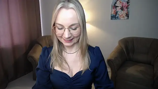Ava Elior online show from 05-15-26, 11:17