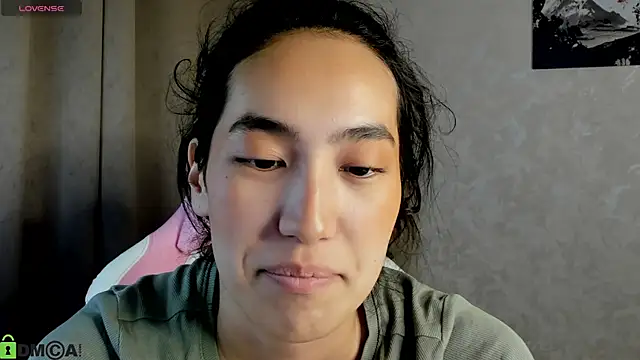 FlirtyAura online show from 11-26-25, 03:29